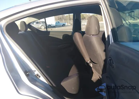 2012 Nissan Versa 1.6 Sv z USA, uszkodzony, nr VIN 3N1CN7AP9CL881505